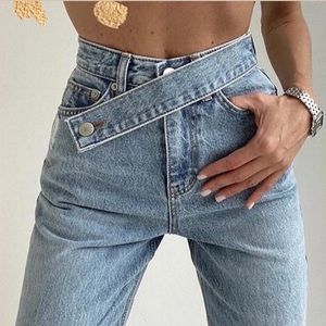 denim straight leg jean with tapered leg